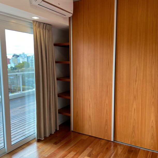 DUPLEX