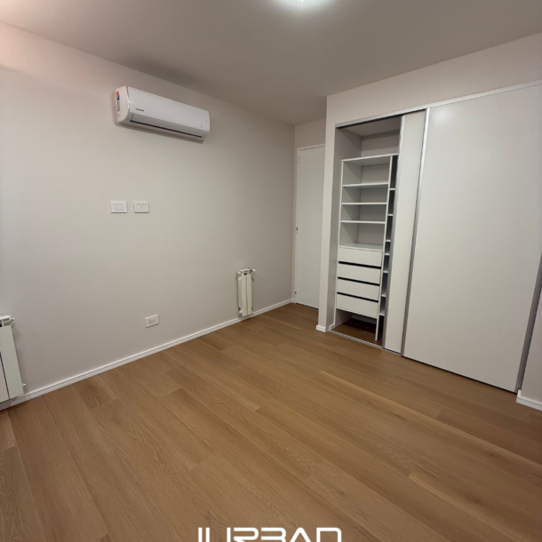 DUPLEX