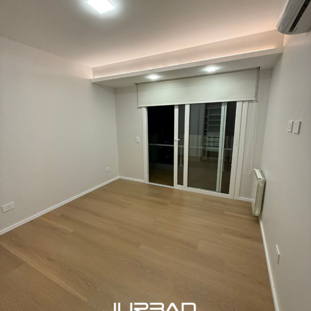 DUPLEX