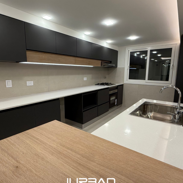 DUPLEX