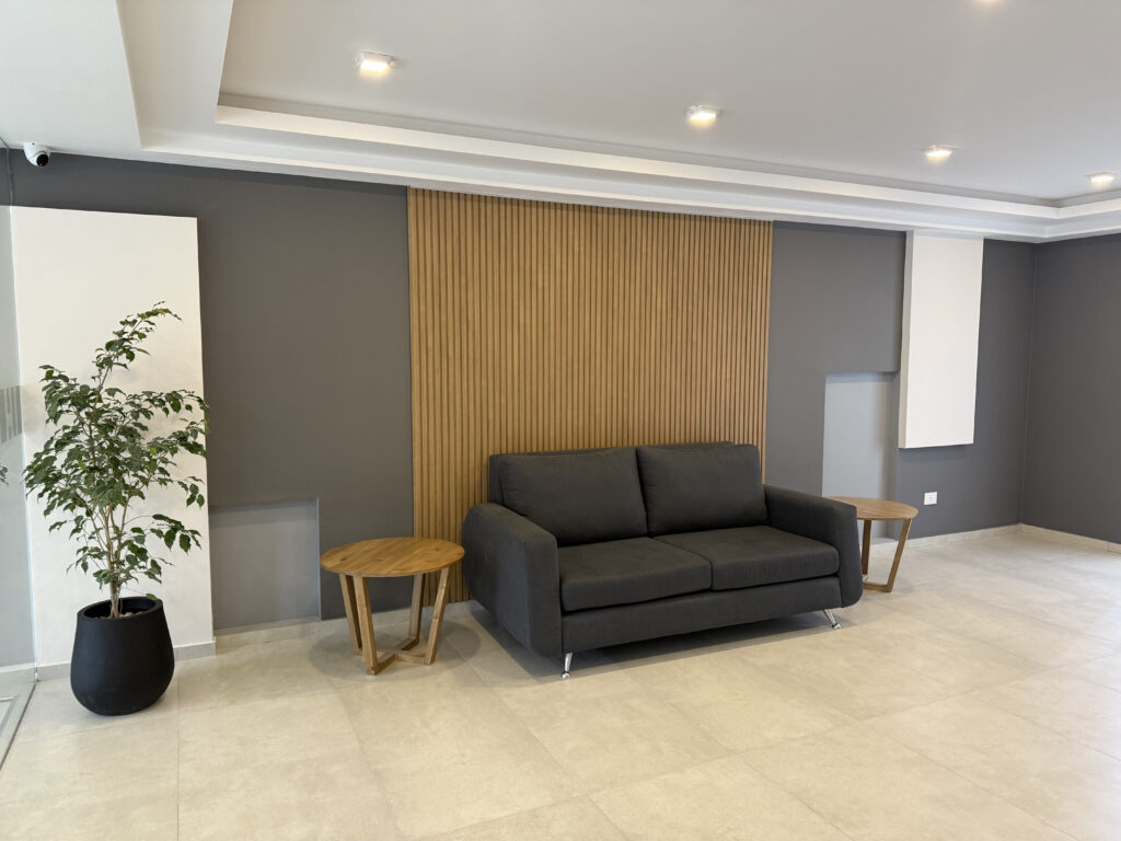 Edificio 62 e/ 12 y 13